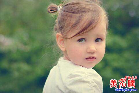 屬狗陳姓寶寶起名，女寶寶起名大全